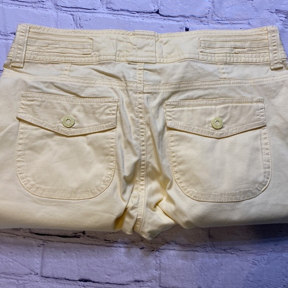 Gloria Vanderbilt Sz 6 bermuda shorts 2 pairs - Picture 9 of 11